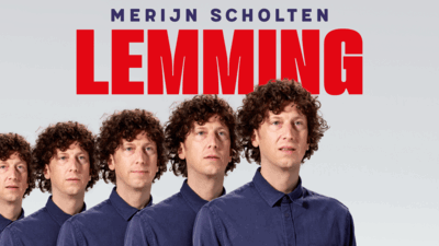 Merijn Scholte 5 x op een rij van klein naar groot, daarboven staat in paarse letters 'MERIJN SCHOLTE' en in grote rode letters 'LEMMING'